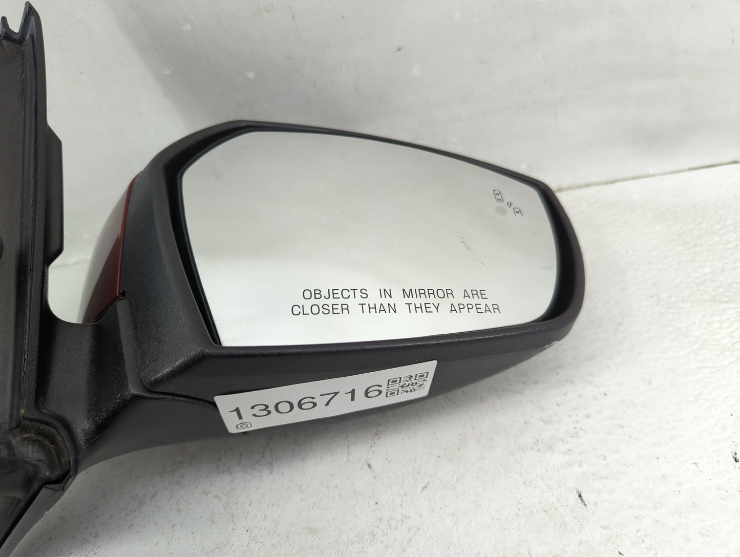 2017-2019 Ford Escape Driver Side View Mirror - Left Door Mirror OEM Used - Oemusedautoparts1.com