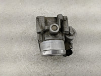 2017-2019 Ford Escape Throttle Body P/N:DS7G-9F991-BB Fits Fits 2014 2015 2016 2017 2018 2019 2020 OEM Used Auto Parts - Oem
