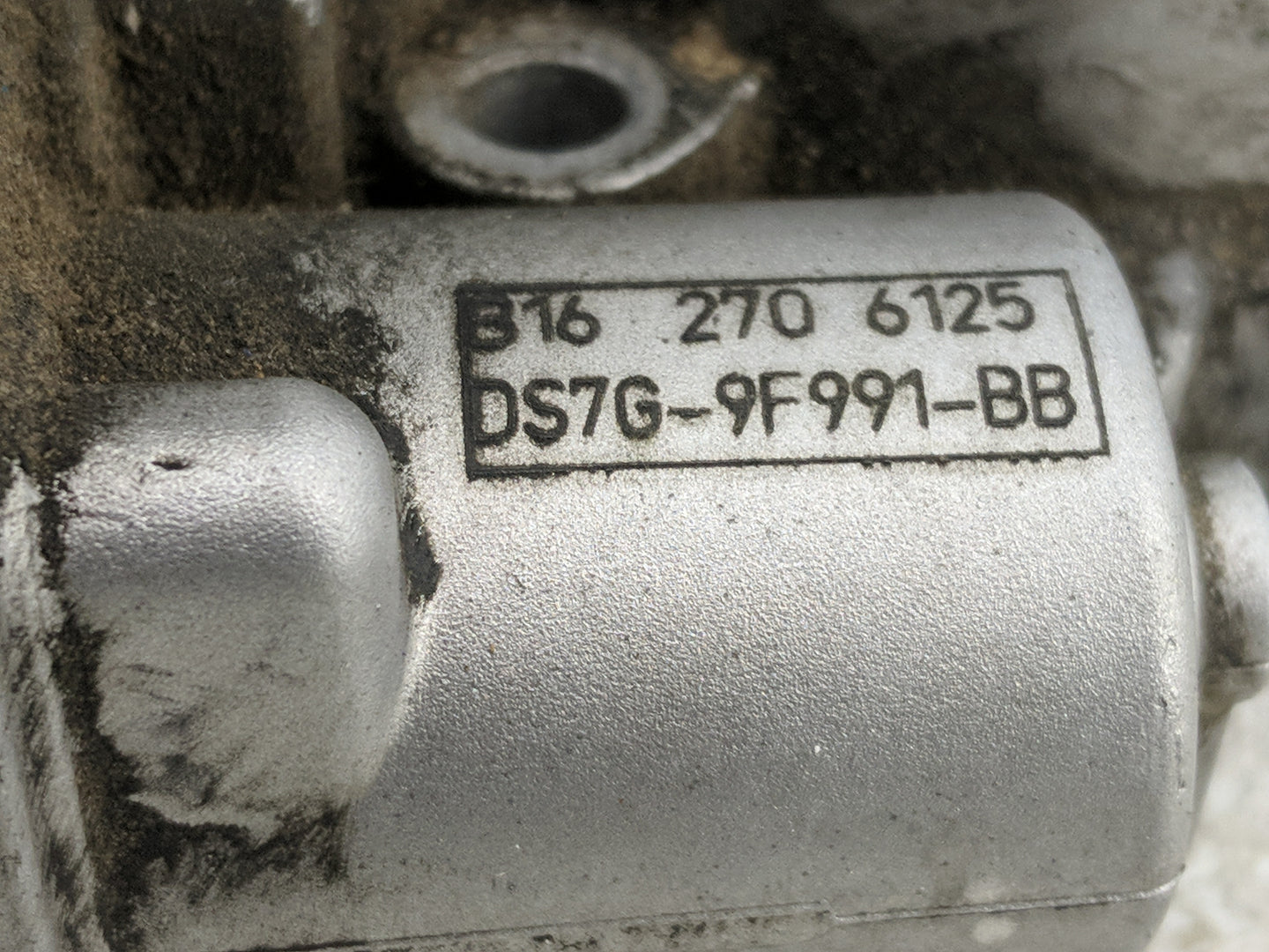 2017-2019 Ford Escape Throttle Body P/N:DS7G-9F991-BB Fits Fits 2014 2015 2016 2017 2018 2019 2020 OEM Used Auto Parts - Oem