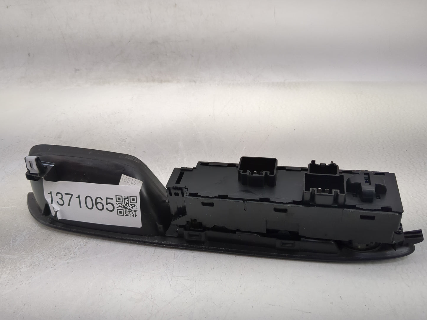 2013-2019 Ford Escape Master Power Window Switch Replacement Driver Side Left P/N:BM5T-14A132-AB Fits OEM Used Auto Parts - 