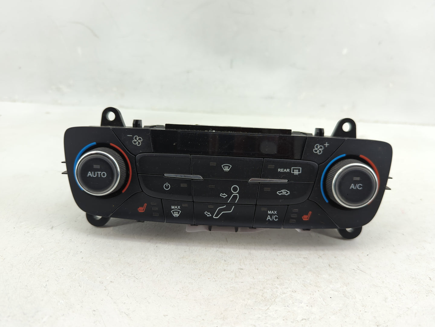 2017 Ford Escape Climate Control Module Temperature AC/Heater Replacement P/N:GJ5T-18C612-CE Fits OEM Used Auto Parts - Oemu