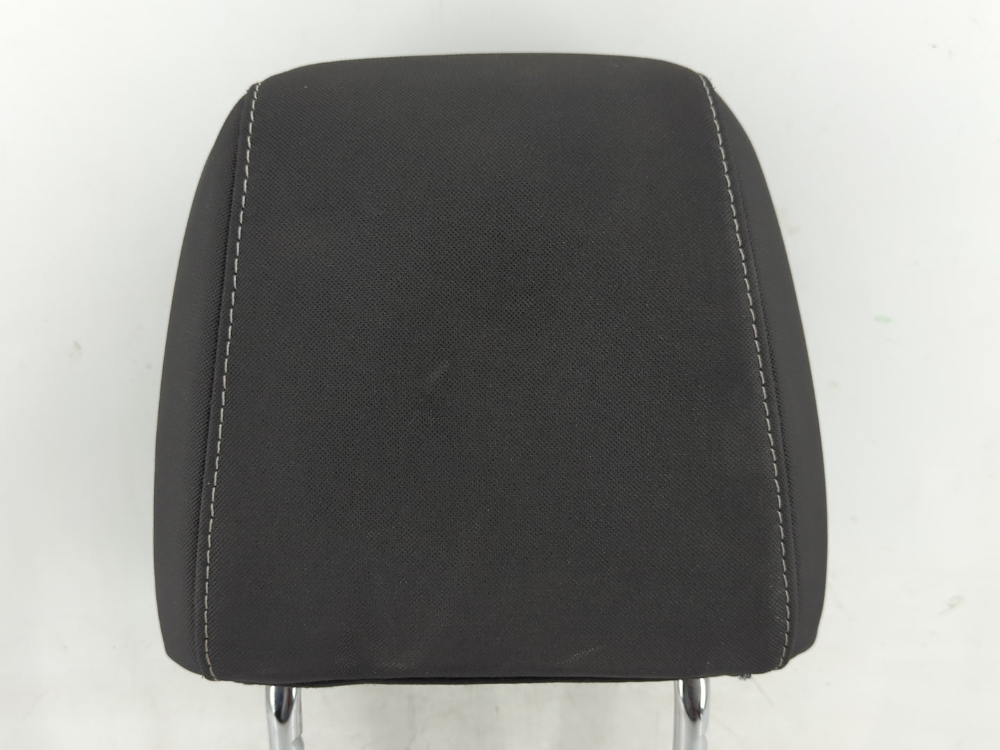 2016-2019 Ford Escape Headrest Head Rest Front Driver Passenger Seat - Oemusedautoparts1.com