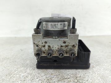 2017-2019 Ford Escape ABS Pump Control Module Replacement P/N:GV61-2C405-CL GV61-2C405-CH Fits Fits 2017 2018 2019 OEM Used 
