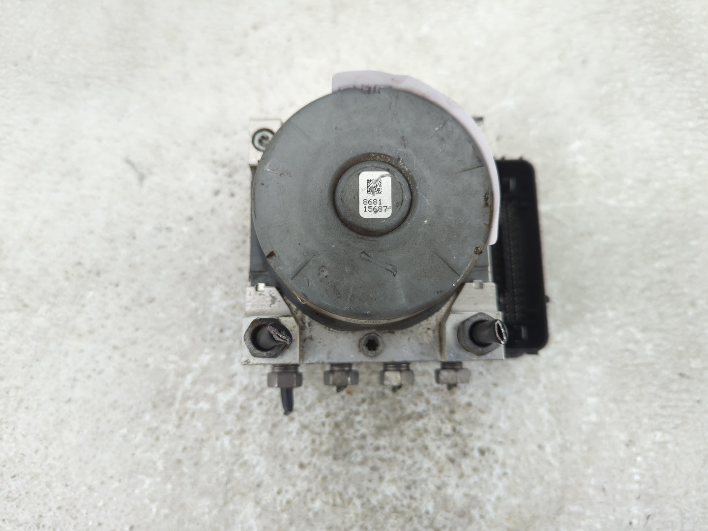 2017-2019 Ford Escape ABS Pump Control Module Replacement P/N:GV61-2C405-CL GV61-2C405-CH Fits Fits 2017 2018 2019 OEM Used 