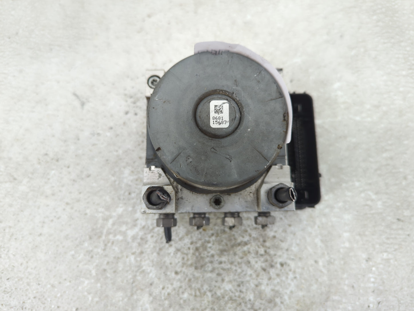 2017-2019 Ford Escape ABS Pump Control Module Replacement P/N:GV61-2C405-CL GV61-2C405-CH Fits Fits 2017 2018 2019 OEM Used 