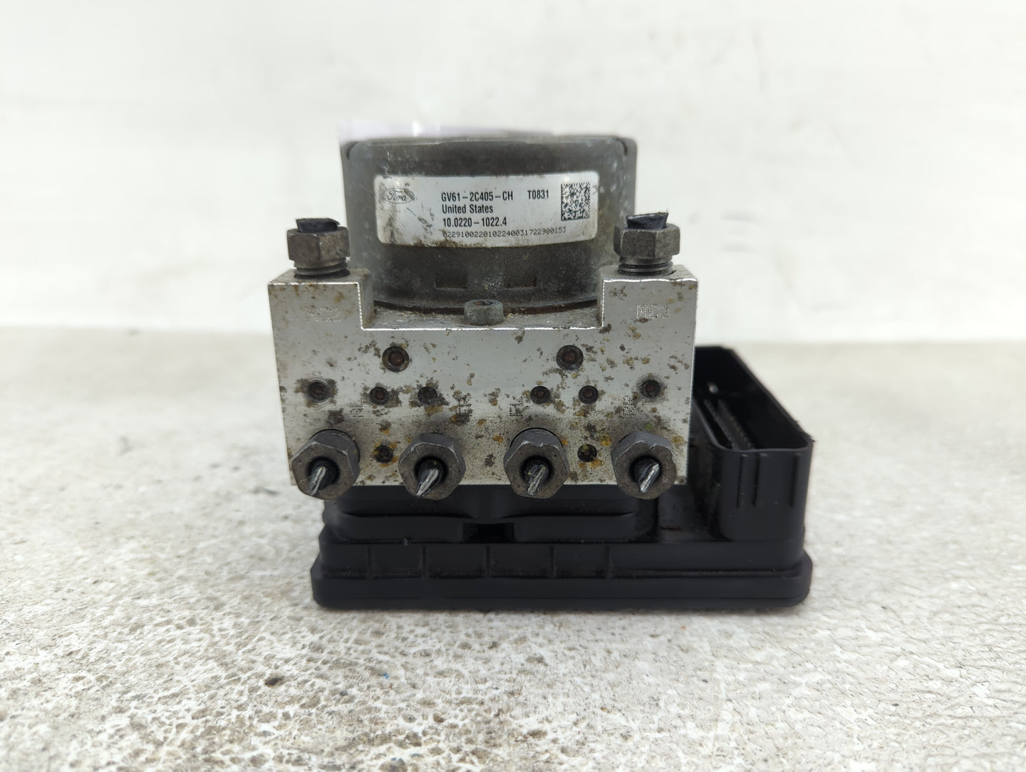 2017-2019 Ford Escape ABS Pump Control Module Replacement P/N:GV61-2C405-CH Fits Fits 2017 2018 2019 OEM Used Auto Parts - O