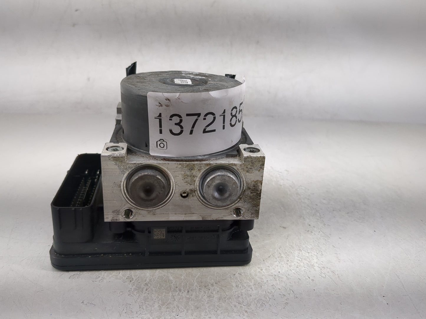 2017-2019 Ford Escape ABS Pump Control Module Replacement P/N:GV61-2C405-CH Fits Fits 2017 2018 2019 OEM Used Auto Parts - O
