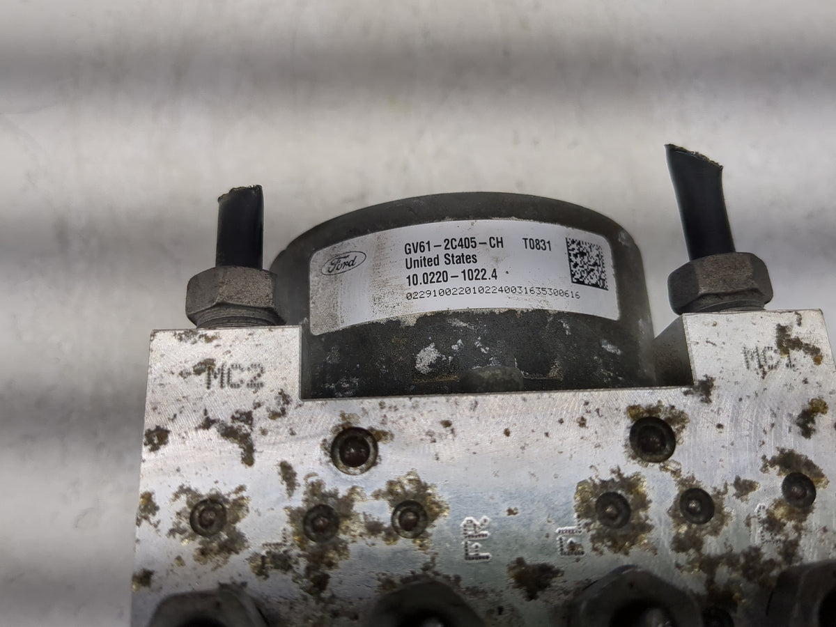 2017-2019 Ford Escape Anti-Lock Brake ABS Pump Module Actuator OEM P/N:GV61-2C405-CH Fits Fits 2017 2018 2019 OEM Used Auto 
