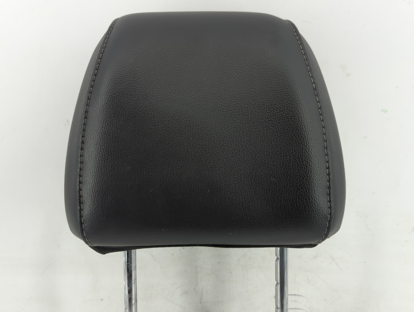 2015-2017 Ford Escape Headrest Head Rest Front Driver Passenger Seat Fits Fits 2015 2016 2017 OEM Used Auto Parts - Oemuseda