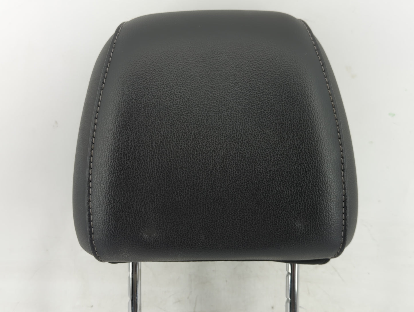 2015-2019 Ford Escape Headrest Head Rest Front Driver Passenger Seat - Oemusedautoparts1.com