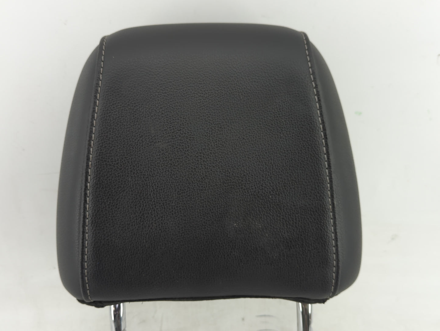 2015-2019 Ford Escape Headrest Head Rest Front Driver Passenger Seat - Oemusedautoparts1.com