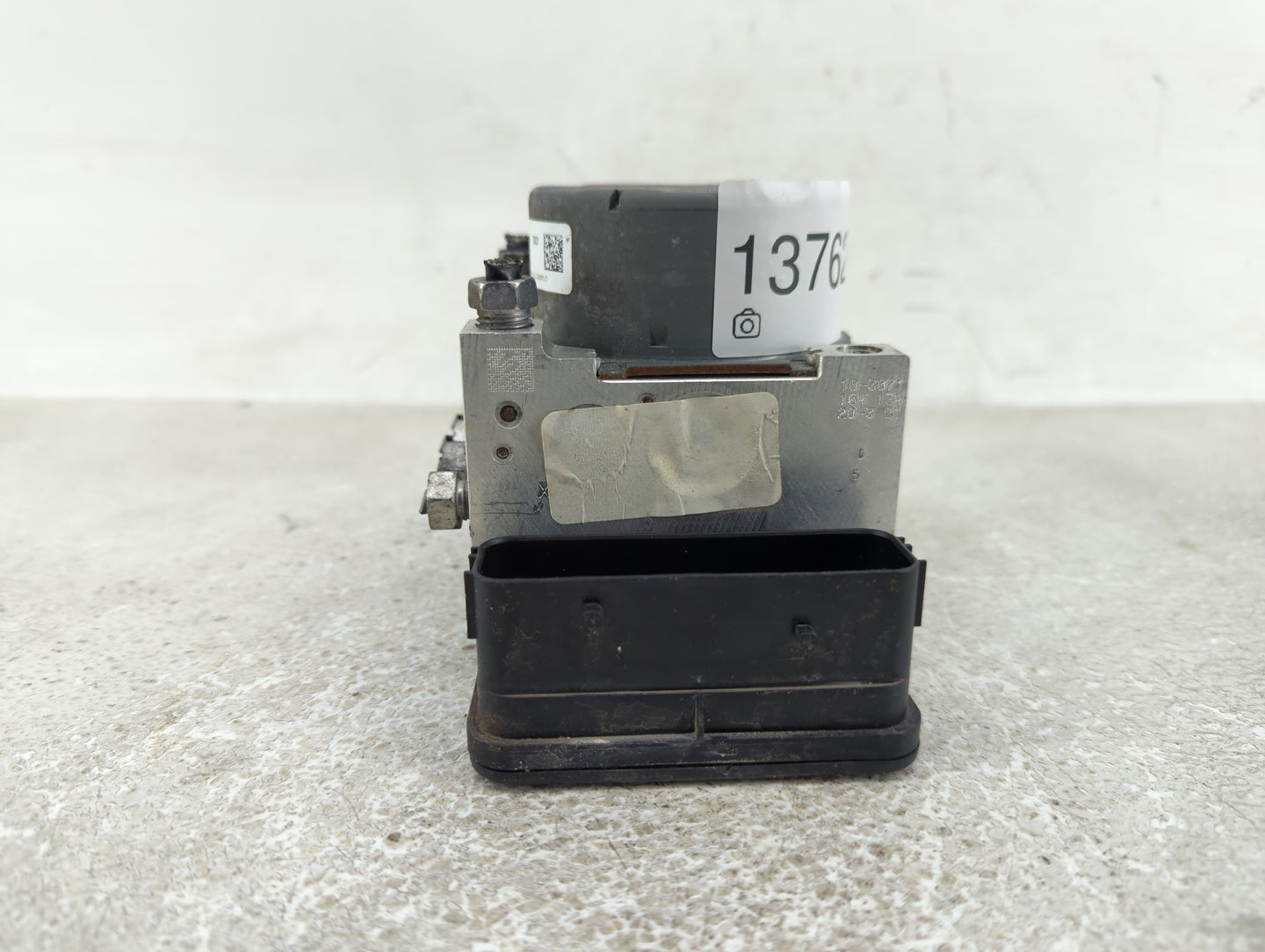 2017-2019 Ford Escape ABS Pump Control Module Replacement P/N:GV61-2C405-CE Fits Fits 2017 2018 2019 OEM Used Auto Parts - O
