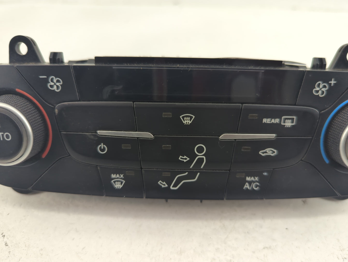 2017 Ford Escape Climate Control Module Temperature AC/Heater Replacement P/N:GJ5T-18C612-EA Fits OEM Used Auto Parts - Oemu