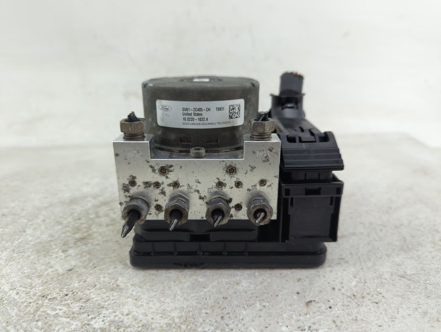 2017-2019 Ford Escape ABS Pump Control Module Replacement P/N:GV61-2C405-CH Fits Fits 2017 2018 2019 OEM Used Auto Parts - O