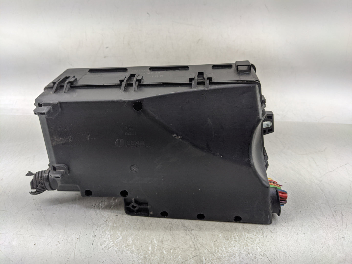 2017 Ford Escape Fusebox Fuse Box Panel Relay Module P/N:AV6T-14A142-AB Fits OEM Used Auto Parts - Oemusedautoparts1.com