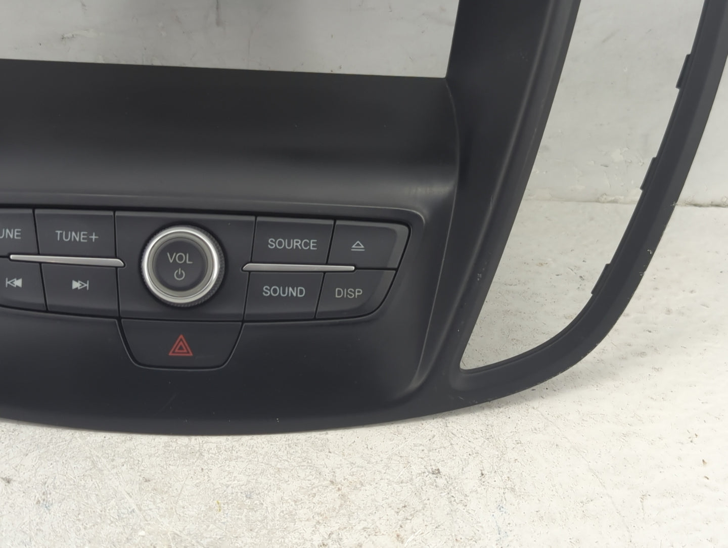 2017-2019 Ford Escape Radio Control Panel - Oemusedautoparts1.com