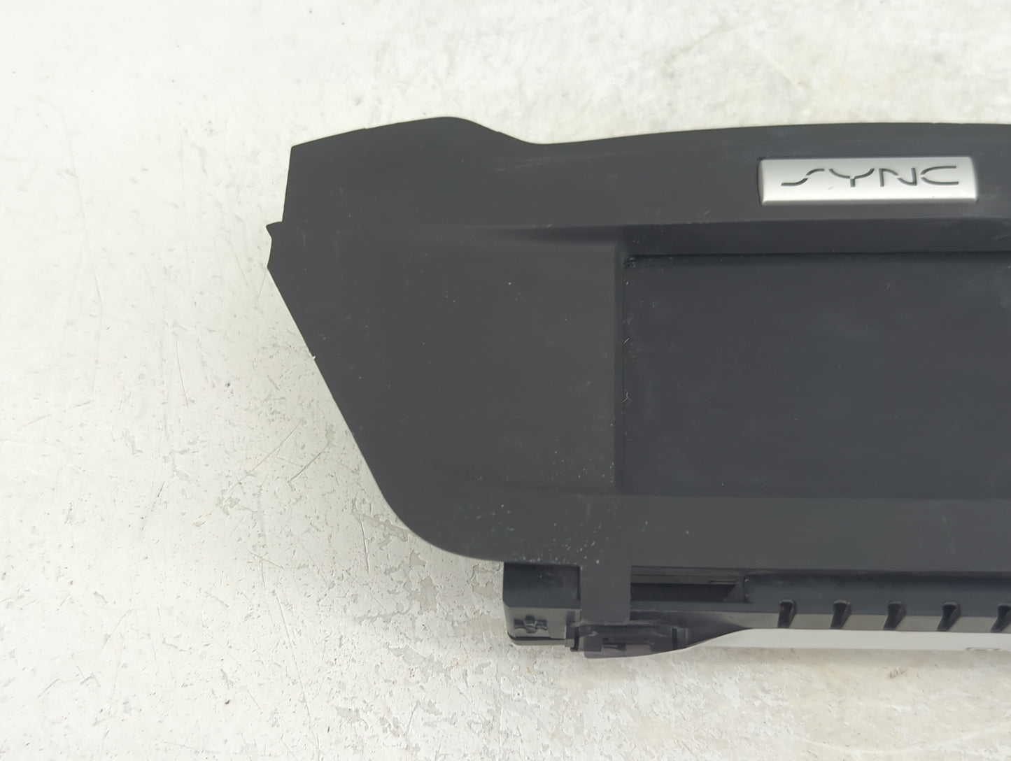 2017-2017 Ford Escape Information Display Screen - Oemusedautoparts1.com