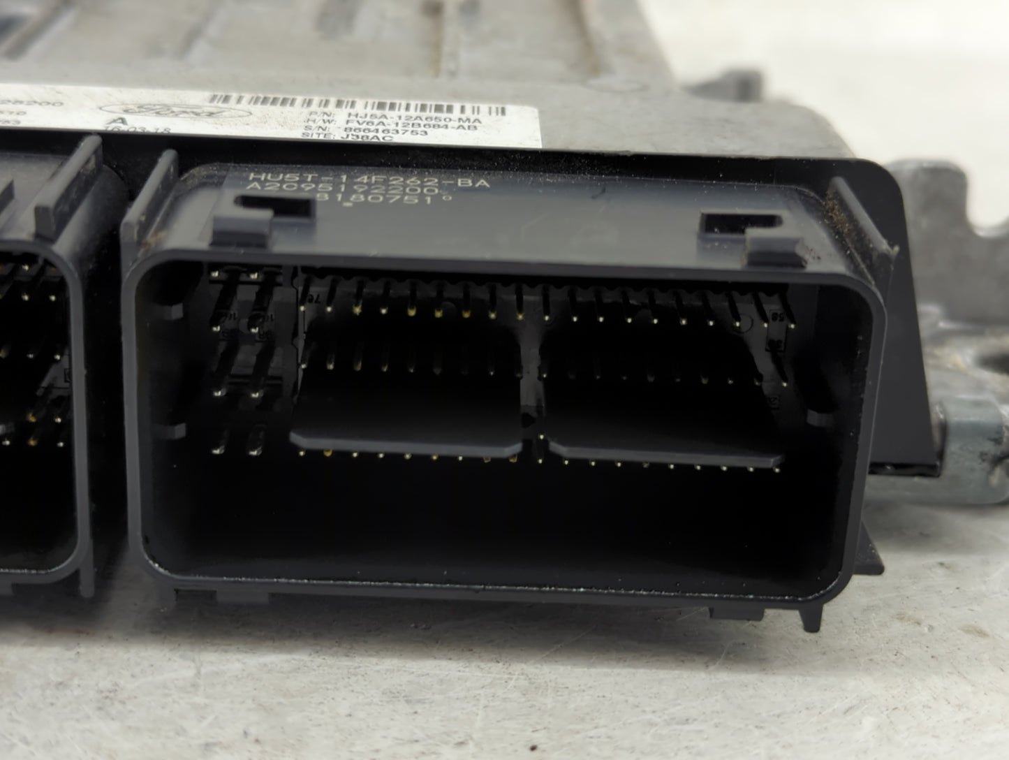 2017-2019 Ford Escape PCM Engine Control Computer ECU ECM PCU OEM P/N:HU5T-14F262-BA HJ5A-12A650-MA Fits Fits 2017 2018 2019