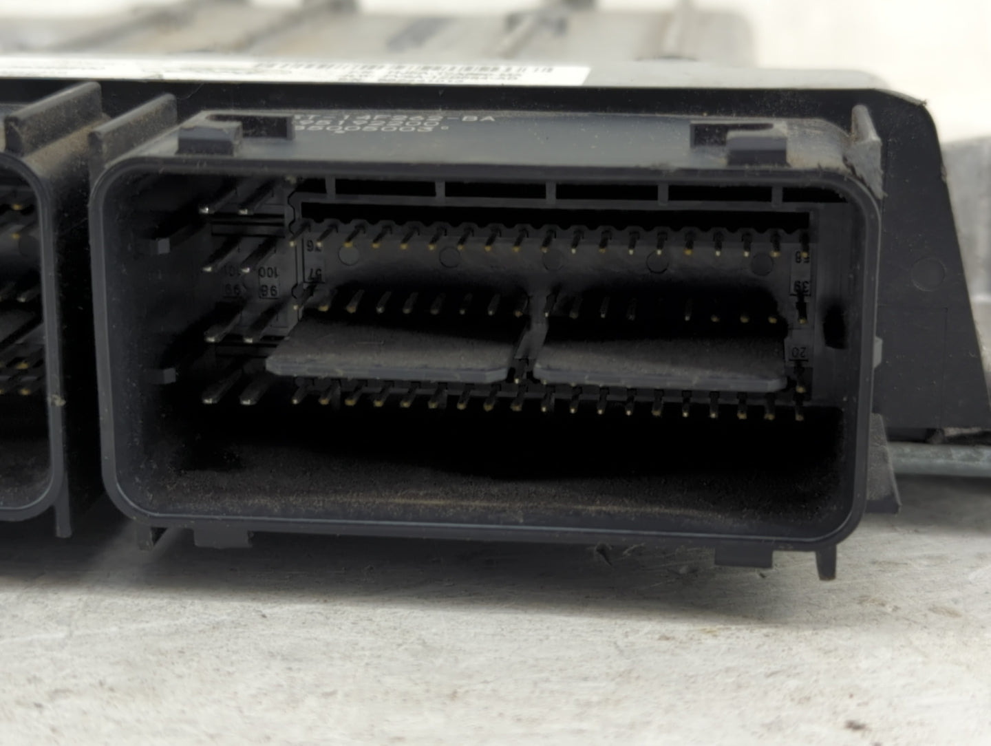 2017-2019 Ford Escape PCM Engine Control Computer ECU ECM PCU OEM P/N:HU5T-14F262-BA HJ5A-12A650-MA Fits Fits 2017 2018 2019