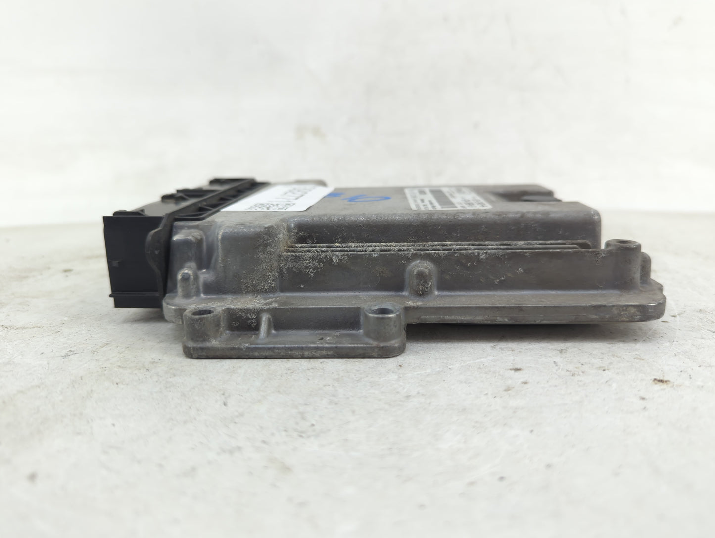 2017 Ford Escape PCM Engine Control Computer ECU ECM PCU OEM P/N:HJ5A-12A650-HA 0 261 S16 522 Fits Fits 2018 2019 2020 OEM U
