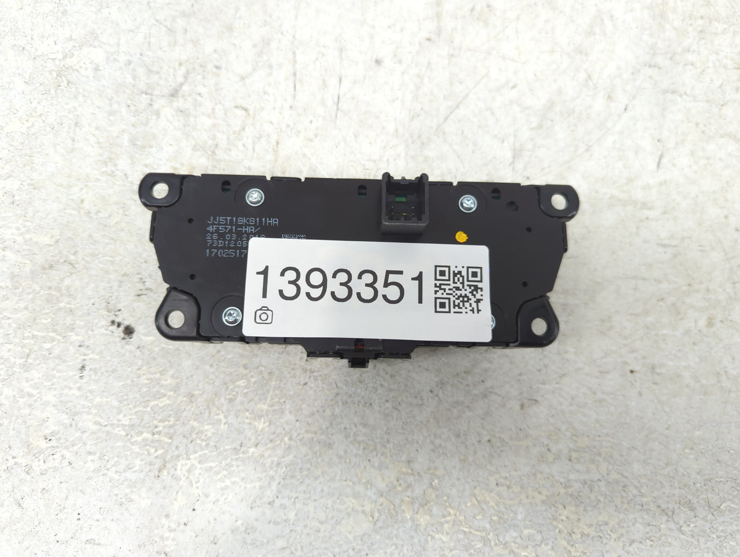 2017-2019 Ford Escape Radio Control Panel - Oemusedautoparts1.com