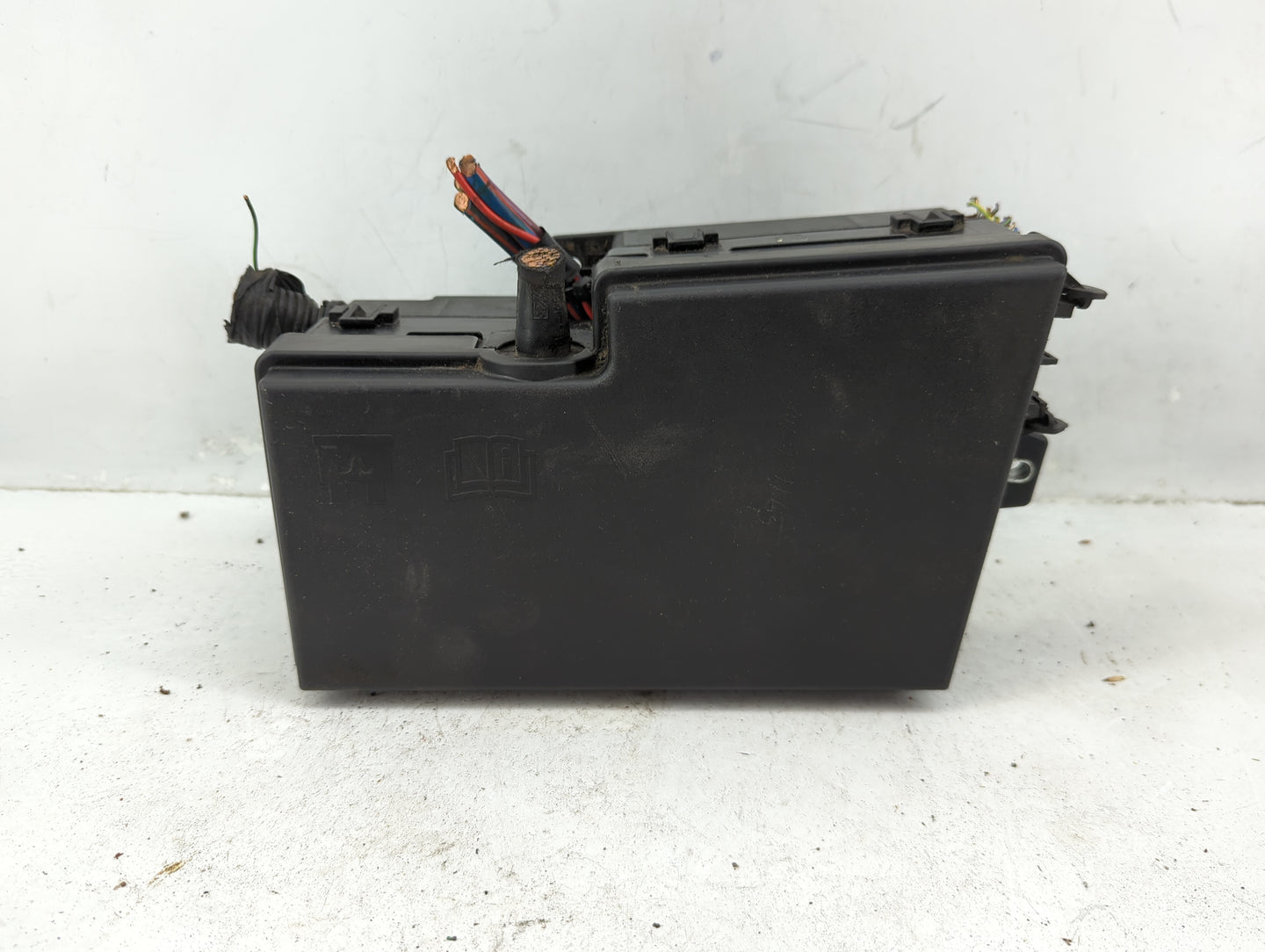 2017 Ford Escape Fusebox Fuse Box Panel Relay Module P/N:AV6T-14A067-AD Fits OEM Used Auto Parts - Oemusedautoparts1.com