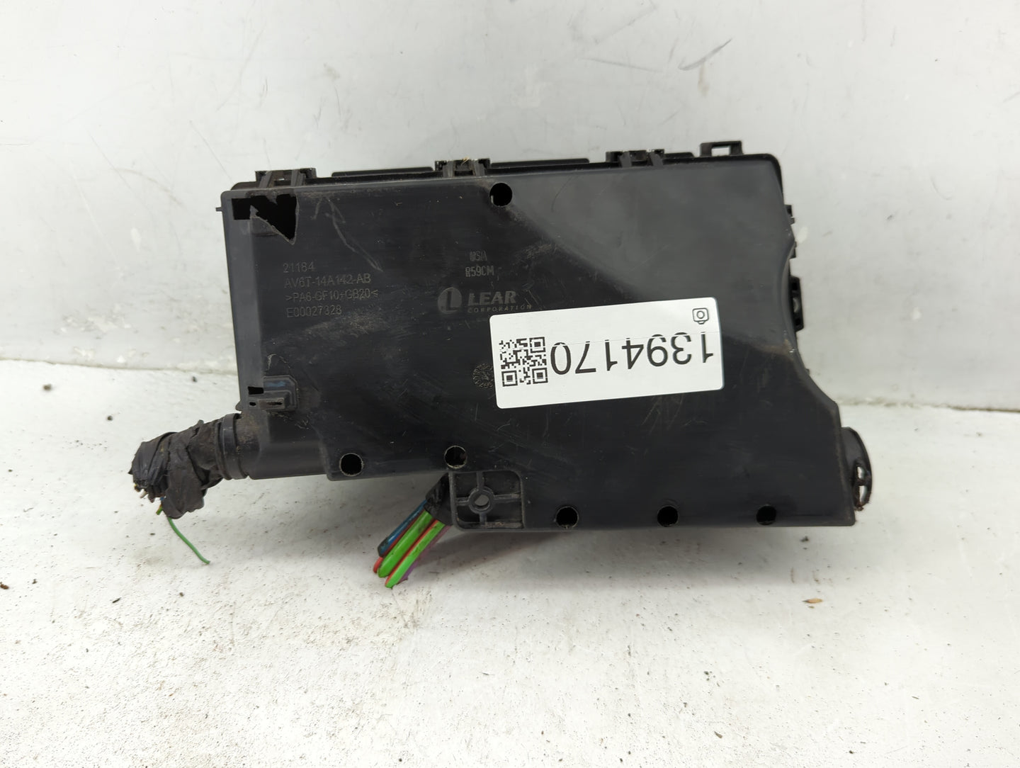 2017 Ford Escape Fusebox Fuse Box Panel Relay Module P/N:AV6T-14A067-AD Fits OEM Used Auto Parts - Oemusedautoparts1.com