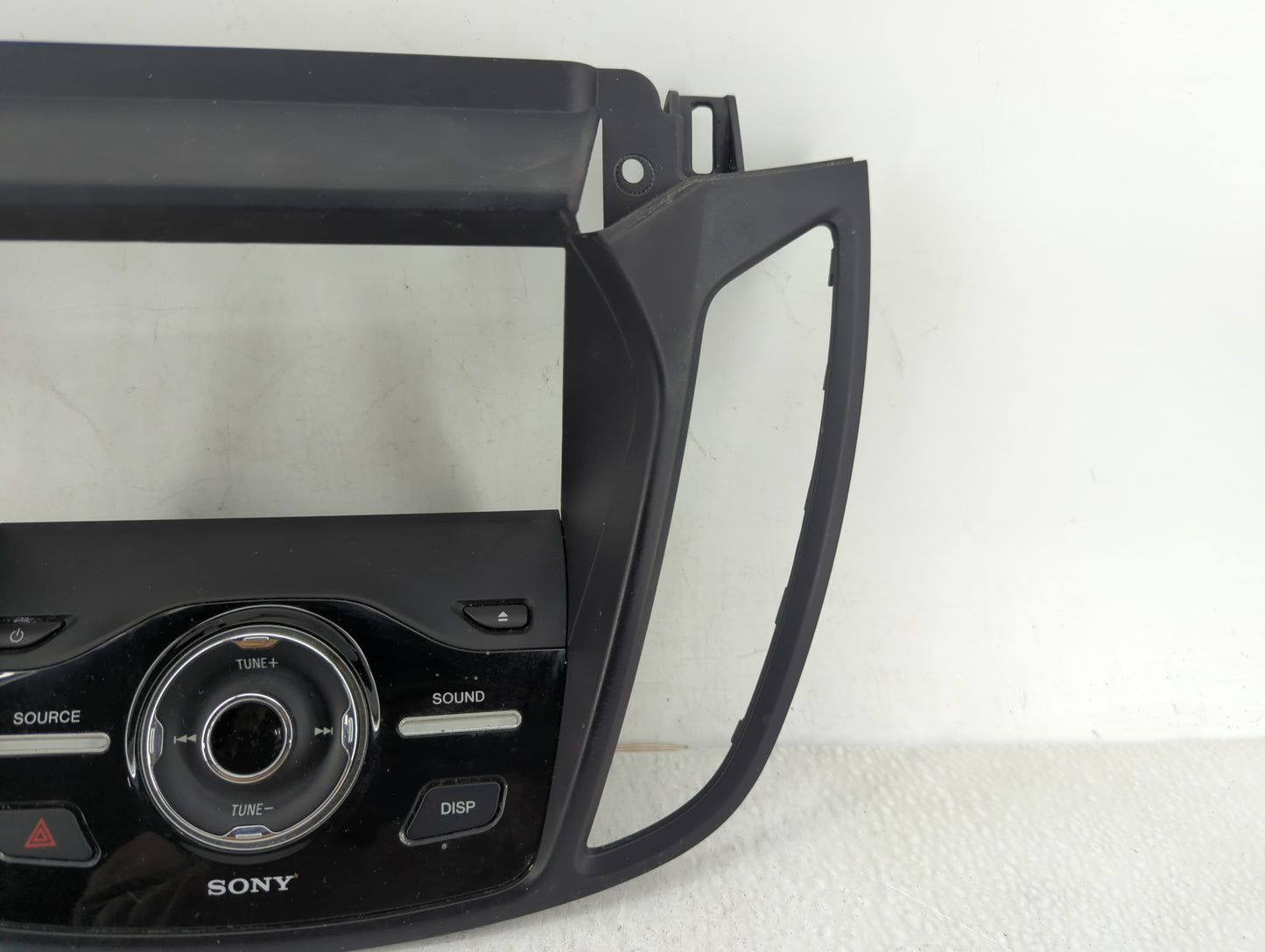 2017-2019 Ford Escape Radio AM FM Cd Player Receiver Replacement Fits Fits 2017 2018 2019 OEM Used Auto Parts - Oemusedautop