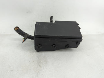 2017 Ford Escape Fusebox Fuse Box Panel Relay Module P/N:AV6T-14A142 Fits OEM Used Auto Parts - Oemusedautoparts1.com