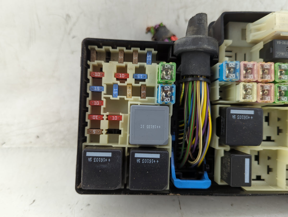 2017 Ford Escape Fusebox Fuse Box Panel Relay Module P/N:AV6T-14A067-AD Fits OEM Used Auto Parts - Oemusedautoparts1.com