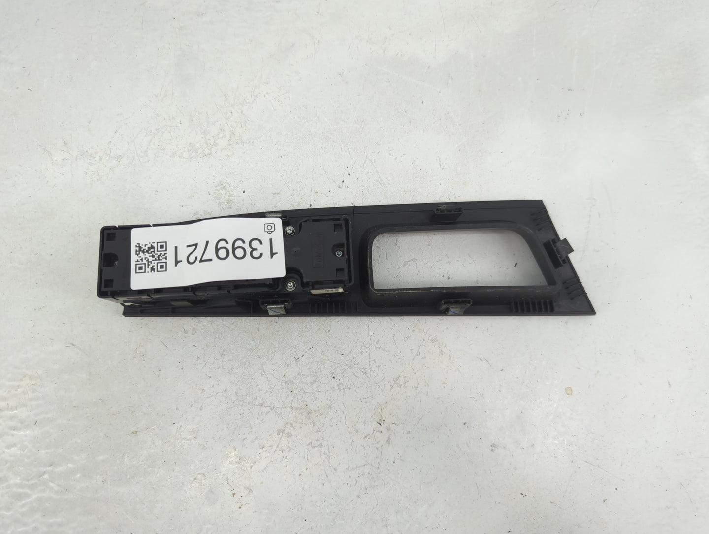 2013-2019 Ford Escape Master Power Window Switch Replacement Driver Side Left P/N:DG9T-14540-ACW Fits OEM Used Auto Parts - 