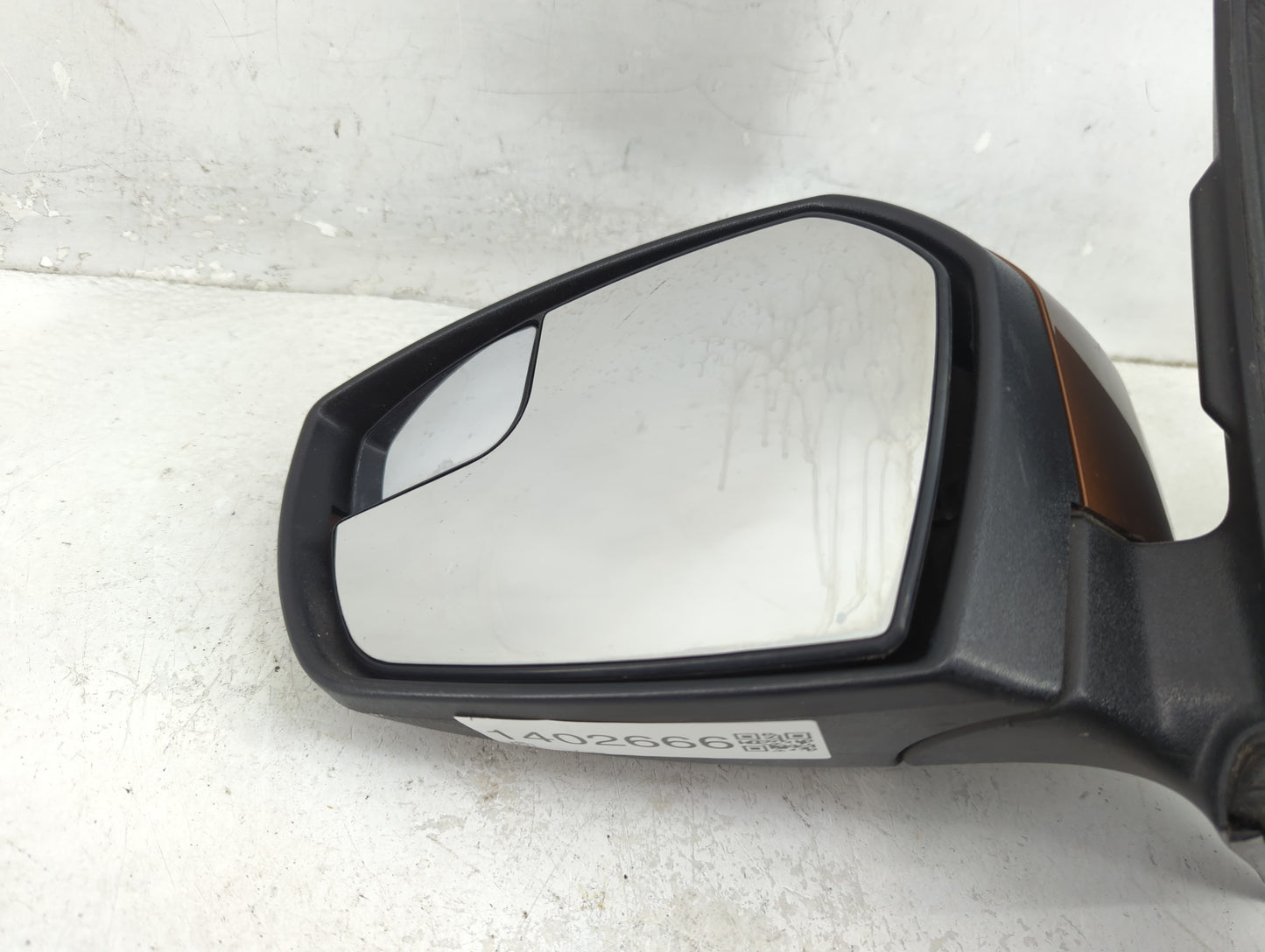 2017-2019 Ford Escape Driver Side View Mirror - Left Door Mirror OEM Used - Oemusedautoparts1.com