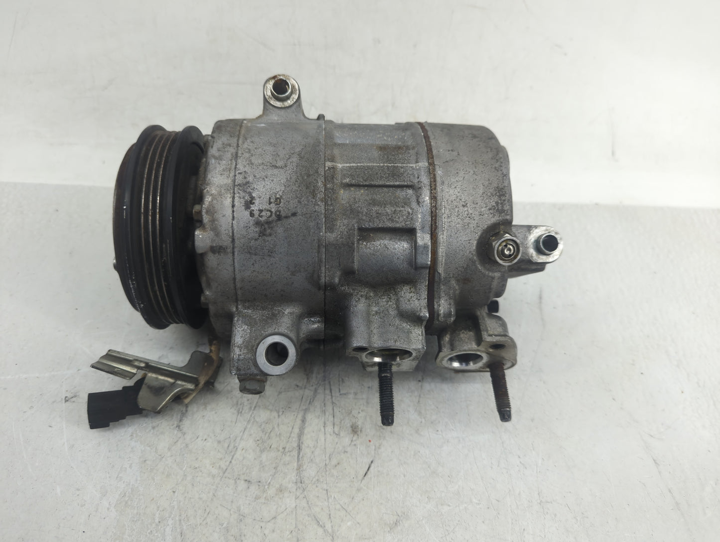 2017-2019 Ford Escape Air Conditioning A/c Ac Compressor Oem - Oemusedautoparts1.com