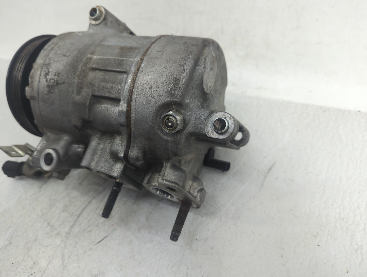2017-2019 Ford Escape Air Conditioning A/c Ac Compressor Oem - Oemusedautoparts1.com
