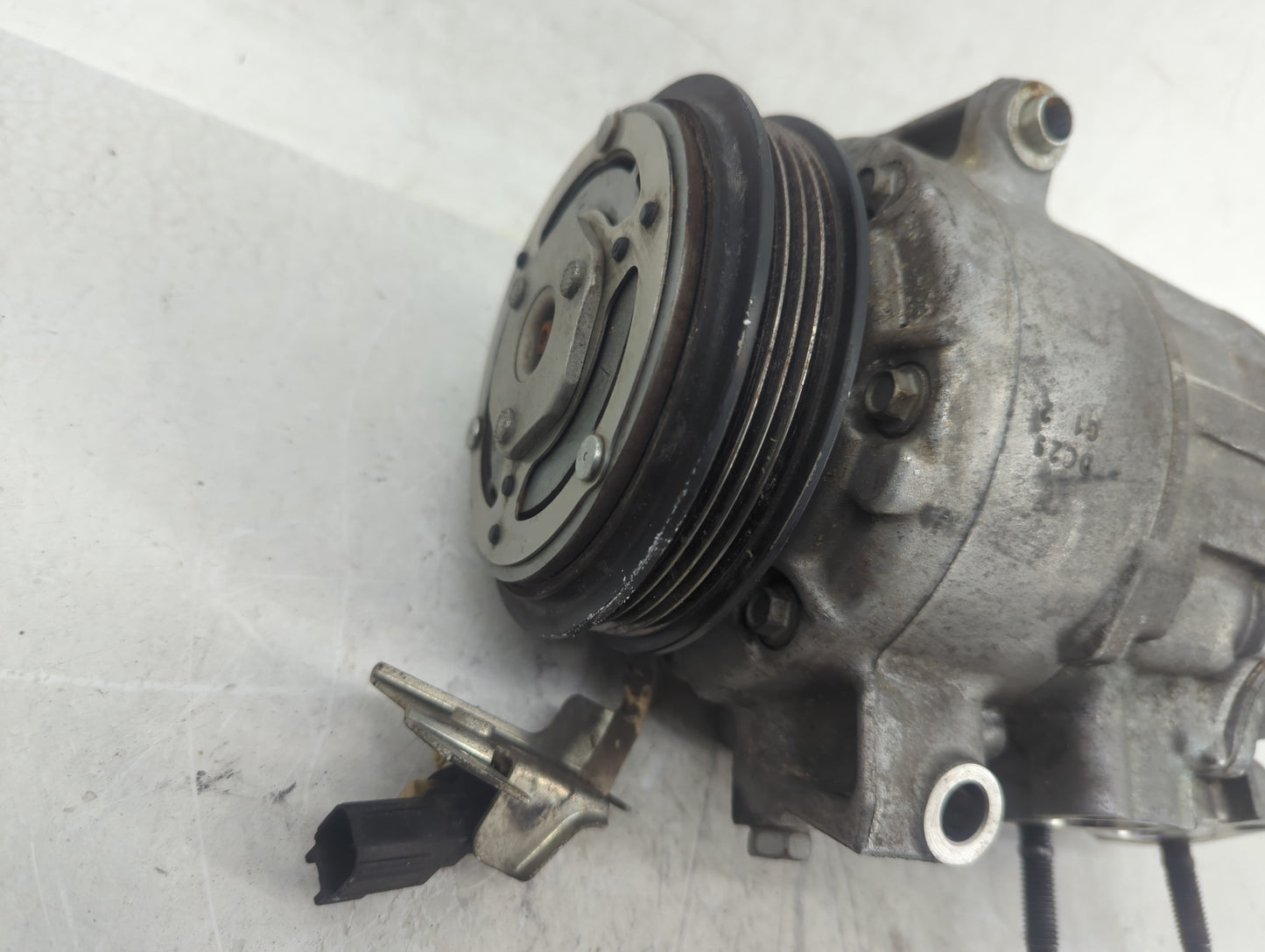 2017-2019 Ford Escape Air Conditioning A/c Ac Compressor Oem - Oemusedautoparts1.com