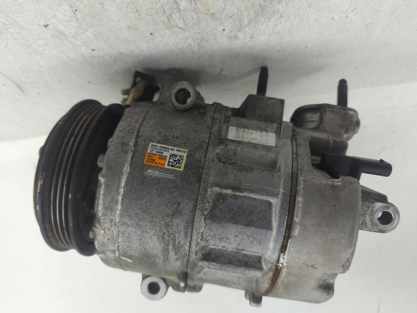2017-2019 Ford Escape Air Conditioning A/c Ac Compressor Oem - Oemusedautoparts1.com