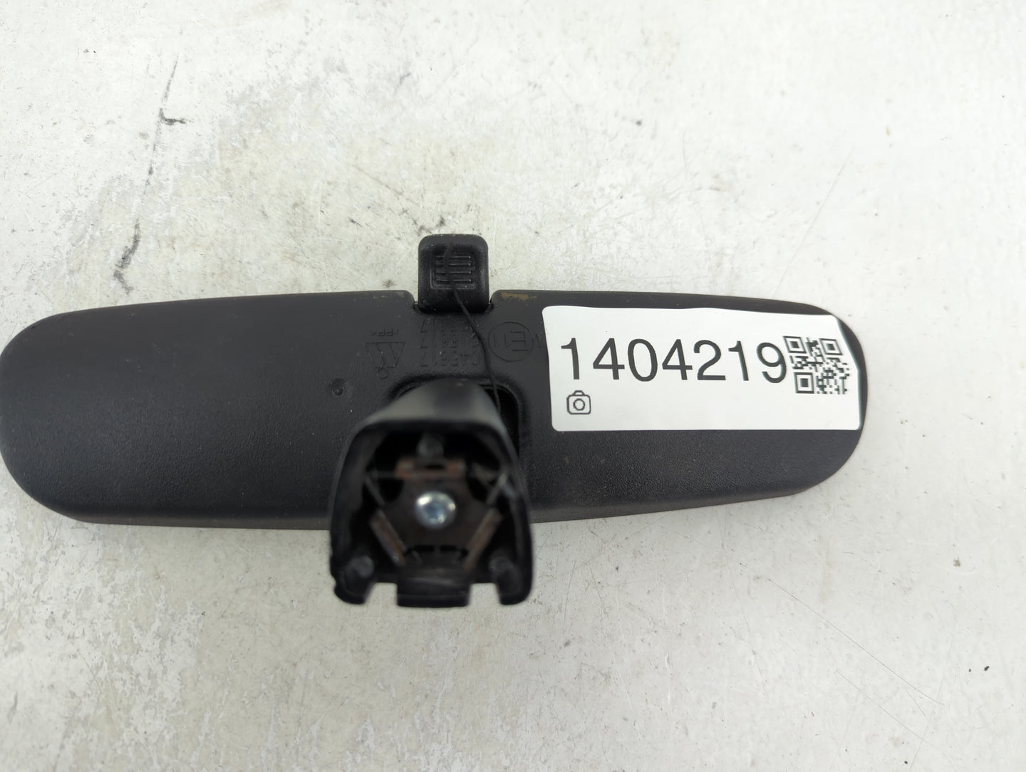 2017-2019 Ford Escape Interior Rear View Mirror Replacement OEM P/N:E11045617 Fits Fits 2015 2016 2017 2018 2019 OEM Used Au