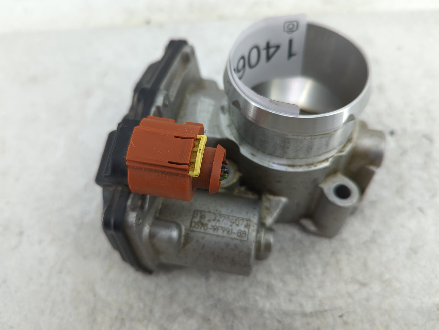 2017-2019 Ford Escape Throttle Body P/N:DS7G-9F991-BB Fits Fits 2014 2015 2016 2017 2018 2019 2020 OEM Used Auto Parts - Oem