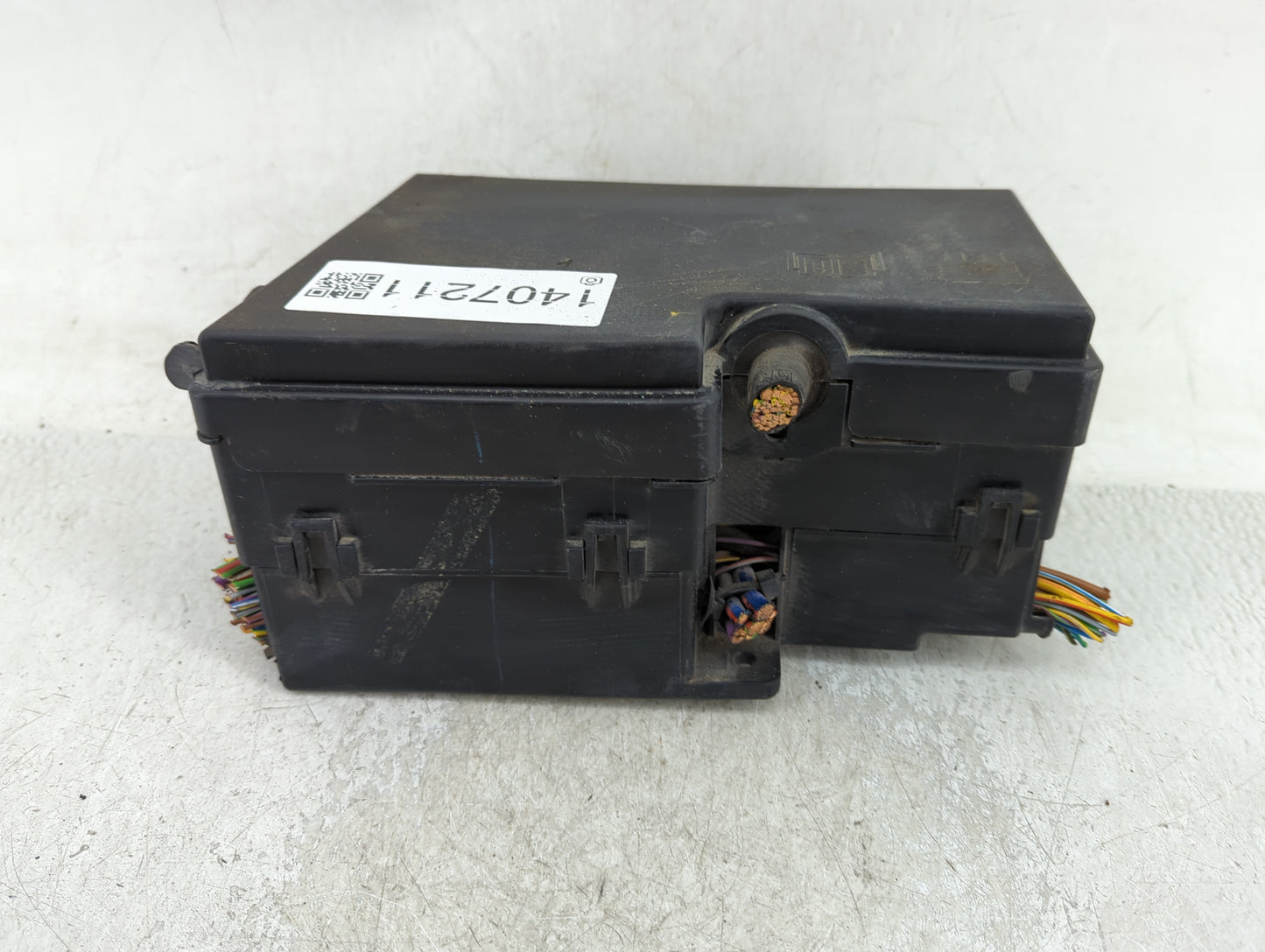 2017 Ford Escape Fusebox Fuse Box Panel Relay Module P/N:AV6T-14A067-AD Fits OEM Used Auto Parts - Oemusedautoparts1.com