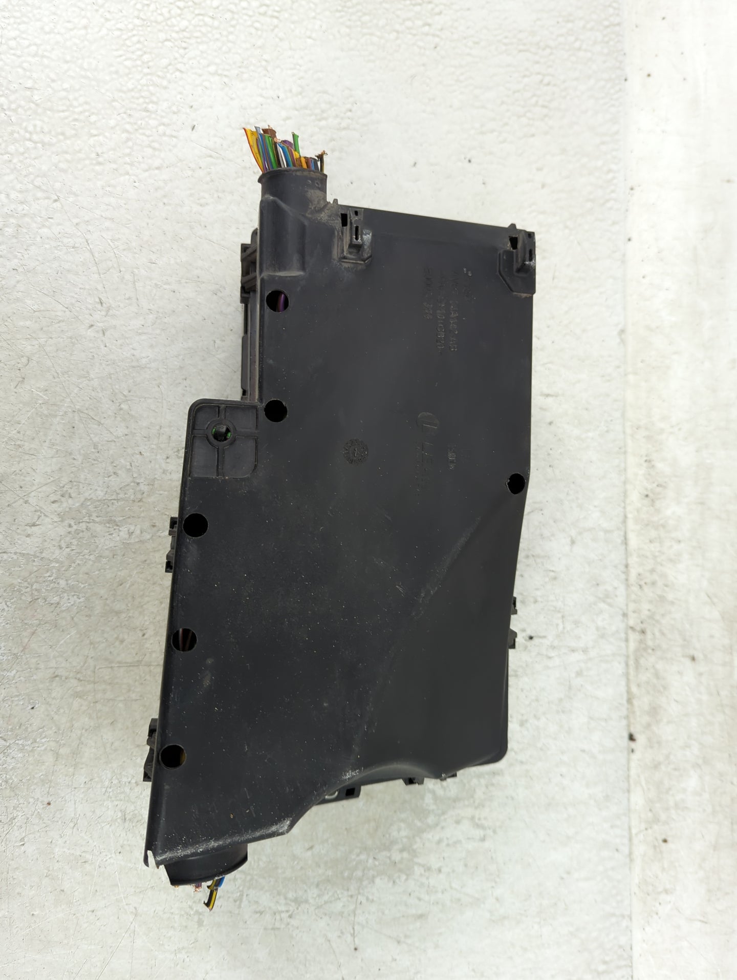 2017 Ford Escape Fusebox Fuse Box Panel Relay Module P/N:AV6T-14A067-AD Fits OEM Used Auto Parts - Oemusedautoparts1.com