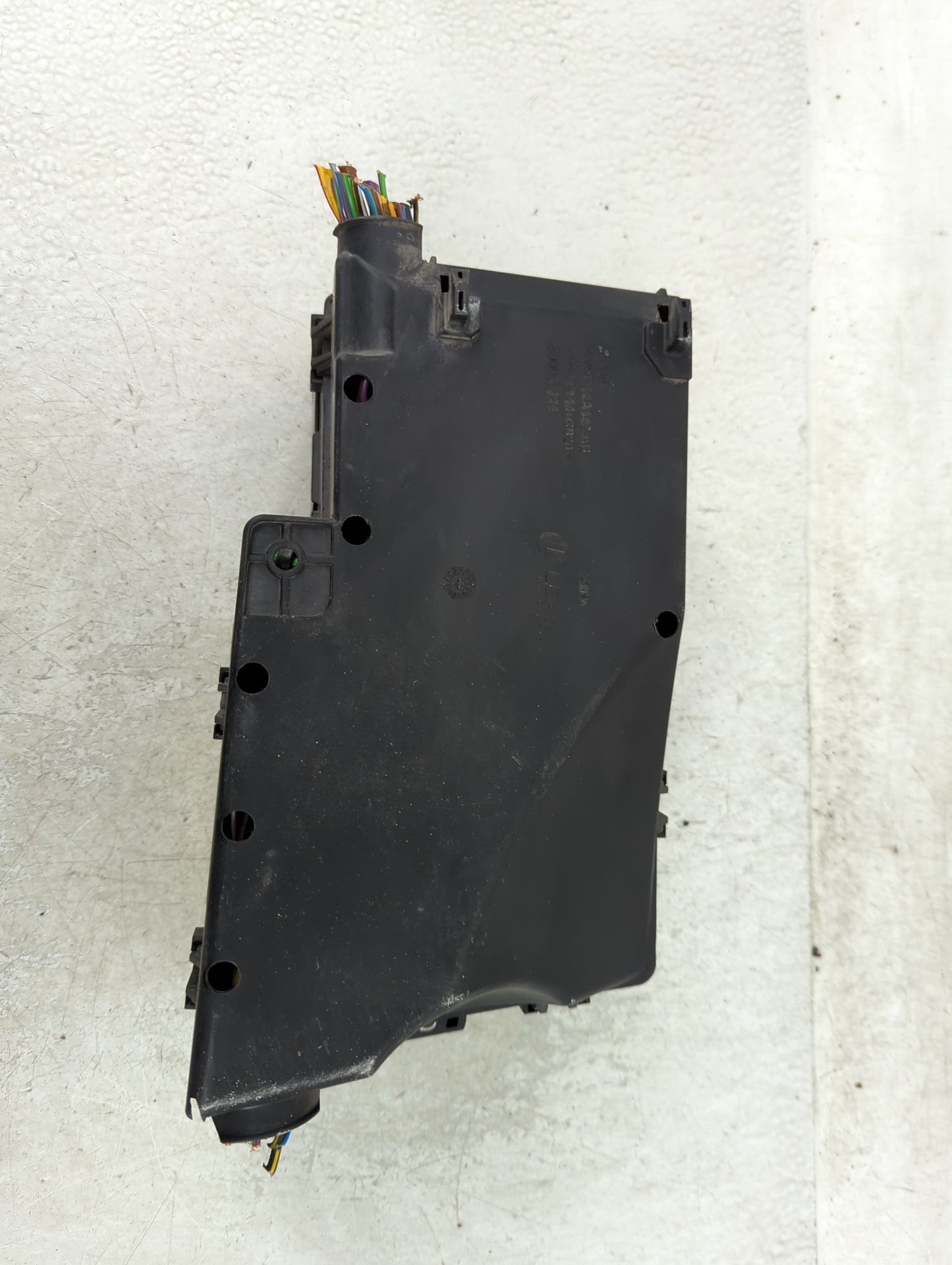 2017 Ford Escape Fusebox Fuse Box Panel Relay Module P/N:AV6T-14A067-AD Fits OEM Used Auto Parts - Oemusedautoparts1.com