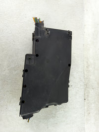 2017 Ford Escape Fusebox Fuse Box Panel Relay Module P/N:AV6T-14A067-AD Fits OEM Used Auto Parts - Oemusedautoparts1.com