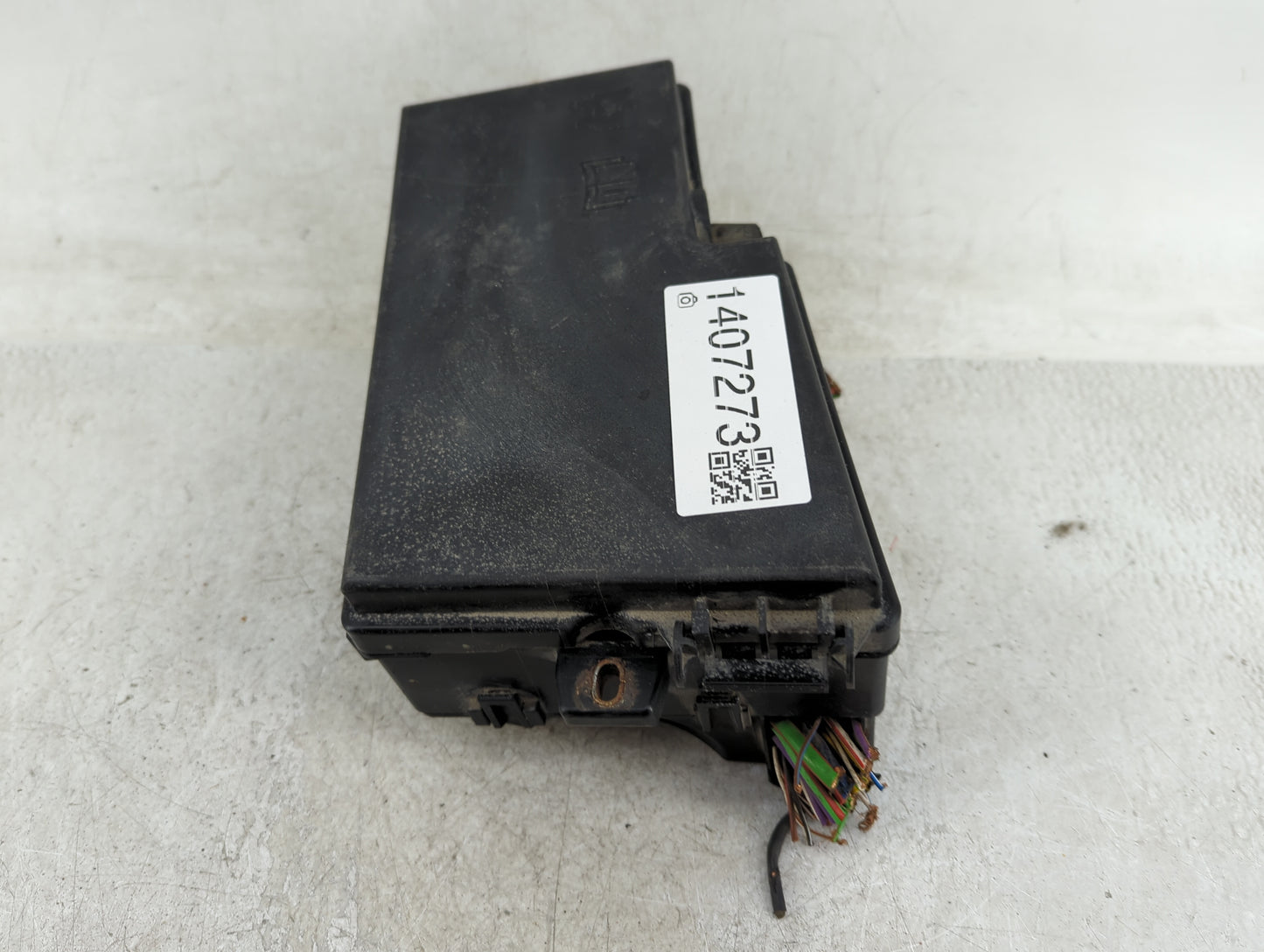2017 Ford Escape Fusebox Fuse Box Panel Relay Module P/N:AV6T-14A067-AD Fits OEM Used Auto Parts - Oemusedautoparts1.com