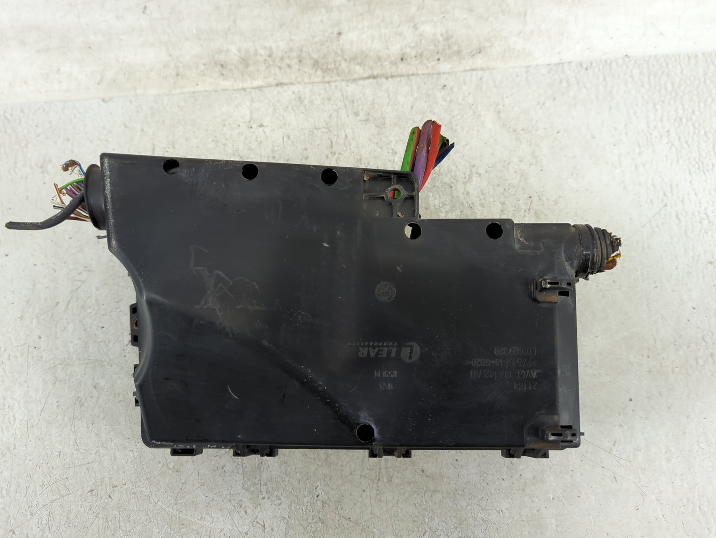 2017 Ford Escape Fusebox Fuse Box Panel Relay Module P/N:AV6T-14A067-AD Fits OEM Used Auto Parts - Oemusedautoparts1.com