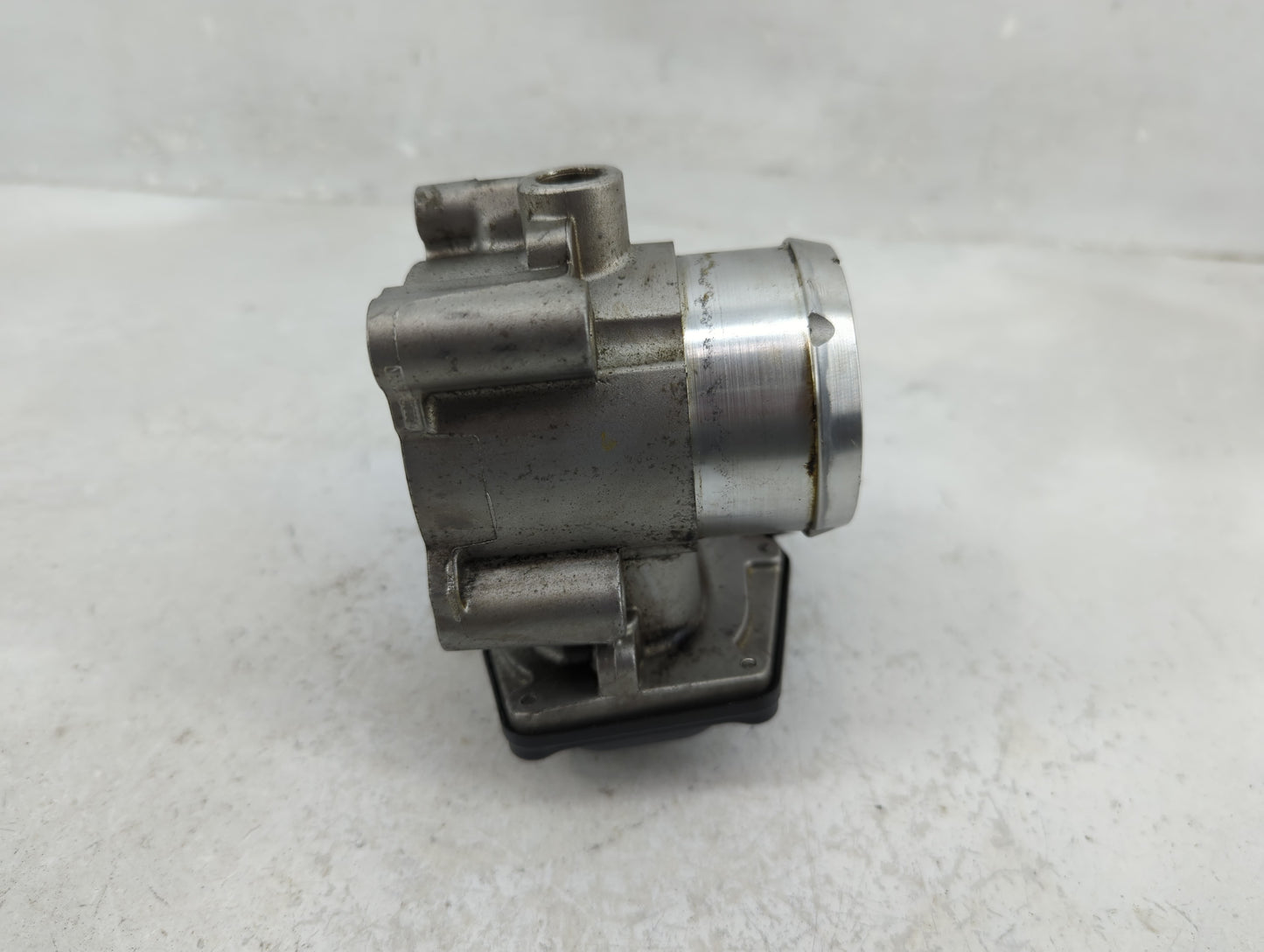 2017-2019 Ford Escape Throttle Body P/N:5.09890.02 Fits Fits 2014 2015 2016 2017 2018 2019 2020 OEM Used Auto Parts - Oemuse