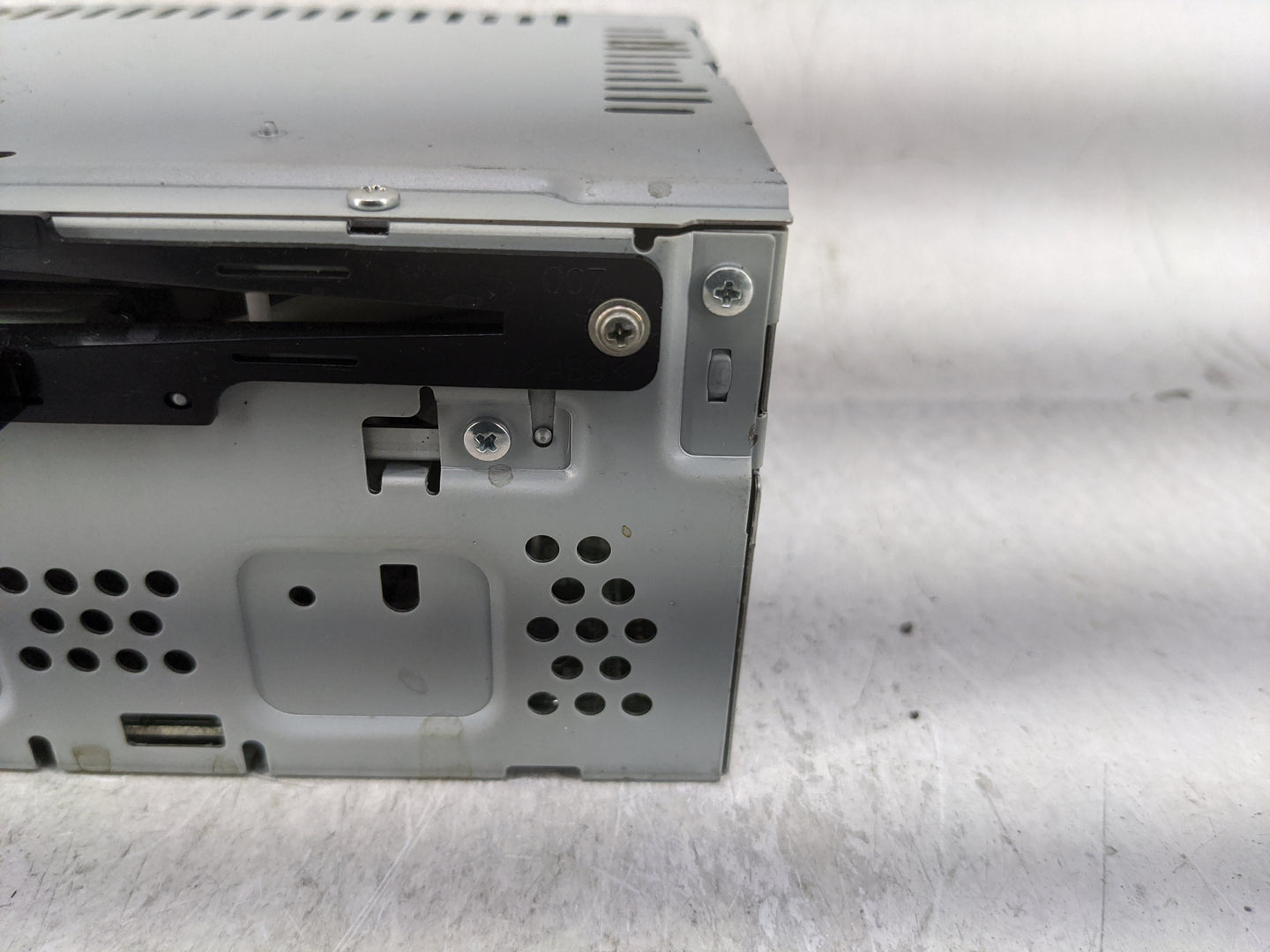 2015-2019 Ford Escape Radio AM FM Cd Player Receiver Replacement P/N:GJ5T-19C107-DC Fits Fits 2015 2016 2017 2018 2019 OEM U