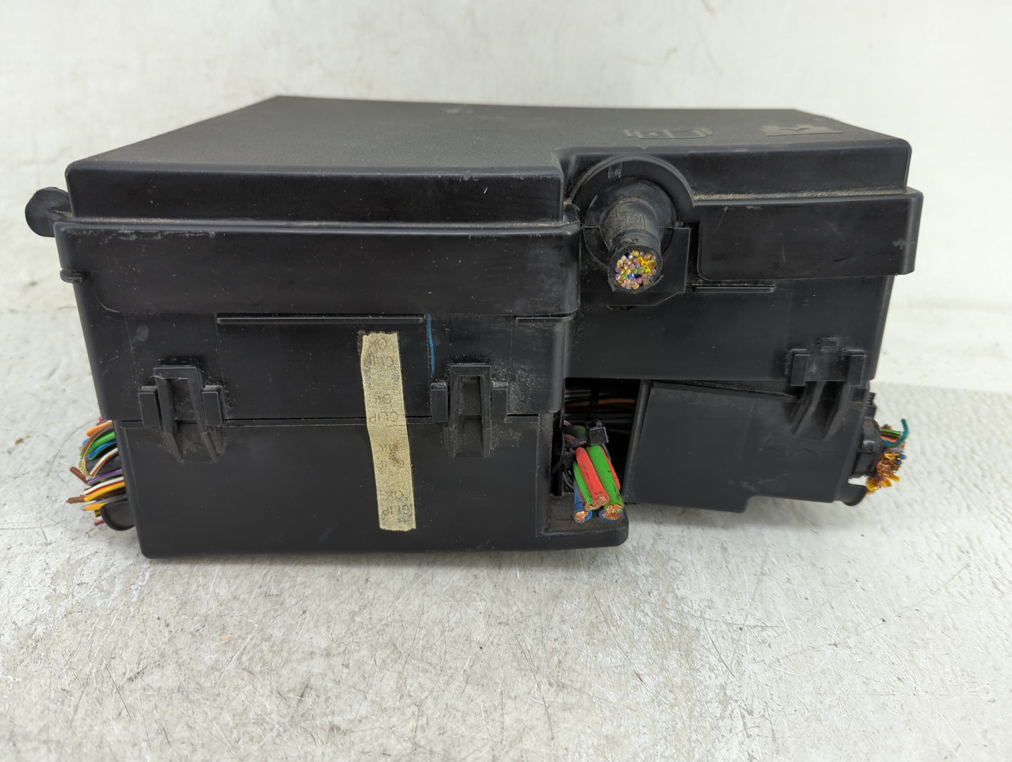 2017 Ford Escape Fusebox Fuse Box Panel Relay Module P/N:AV6T-14A142-AB Fits OEM Used Auto Parts - Oemusedautoparts1.com
