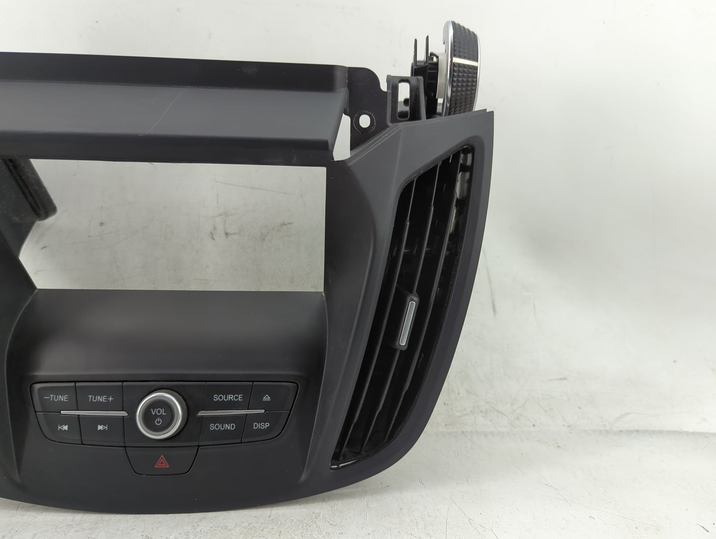 2017-2019 Ford Escape Radio AM FM Cd Player Receiver Replacement Fits Fits 2017 2018 2019 OEM Used Auto Parts - Oemusedautop
