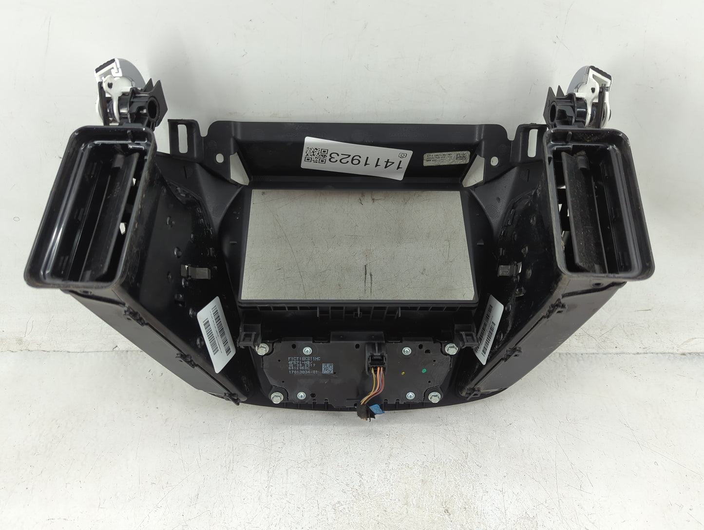 2017-2019 Ford Escape Radio AM FM Cd Player Receiver Replacement Fits Fits 2017 2018 2019 OEM Used Auto Parts - Oemusedautop