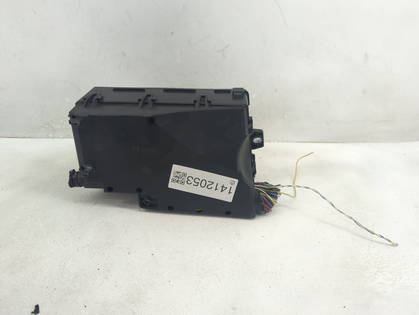 2017 Ford Escape Fusebox Fuse Box Panel Relay Module P/N:GJ7T-14A076-BA Fits OEM Used Auto Parts - Oemusedautoparts1.com